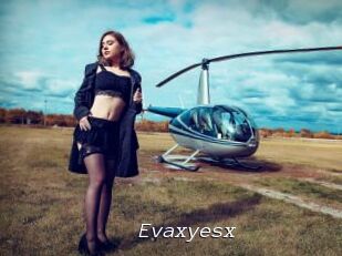 Evaxyesx