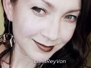 LunaReyVon