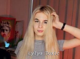 Lylya_Toxic