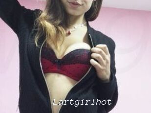 Lartgirlhot