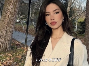 Laura200