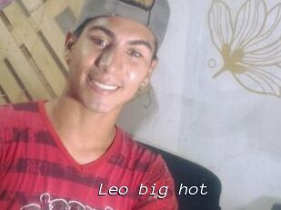 Leo_big_hot