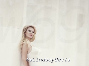 MsLindsayDevis