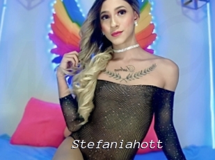 Stefaniahott