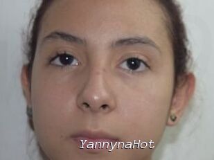 YannynaHot